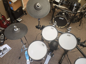 Yamaha DTX8K-M-BF Drum Kit Used - Excellent Condition