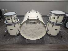 Load image into Gallery viewer, Roland VAD716 Shell Pack Pearl White Used

