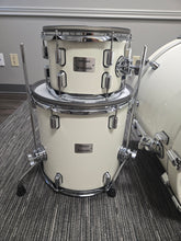 Load image into Gallery viewer, Roland VAD716 Shell Pack Pearl White Used
