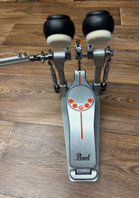 Load image into Gallery viewer, Pearl P-932 Demonator Double Kick Pedal Used Excellent Condition - Edrumcenter
