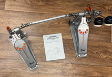 Load image into Gallery viewer, Pearl P-932 Demonator Double Kick Pedal Used Excellent Condition - Edrumcenter
