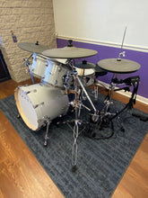 Load image into Gallery viewer, Efnote 7 Drum Set with extra Tom and Splash #0234
