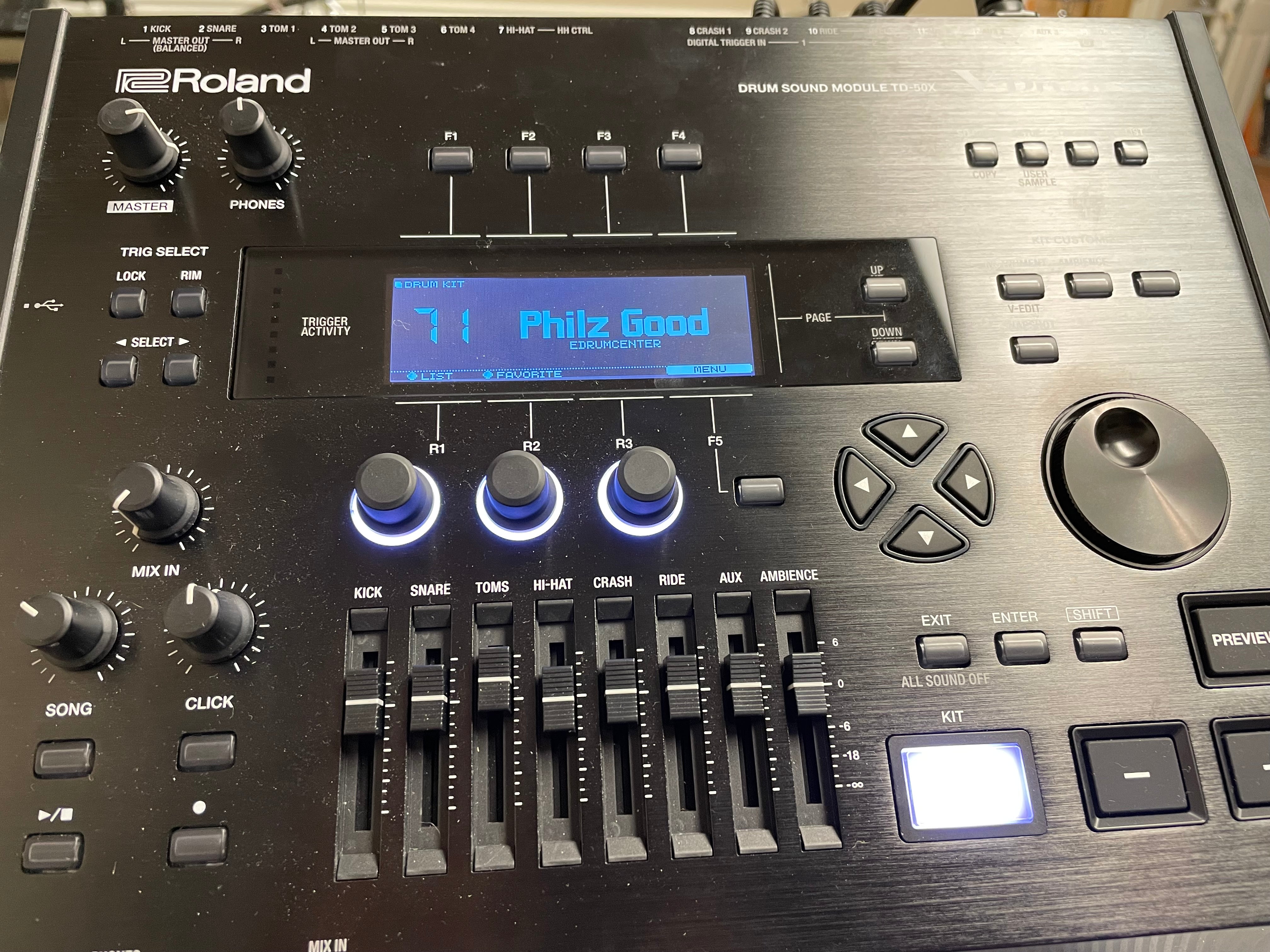 Roland TD50 モジュール TD-50: Using the MIX IN Inputs – Roland Corporation